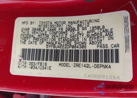 2013 Toyota Corolla Le z USA, uszkodzony, nr VIN 5YFBU4EE2DP084309